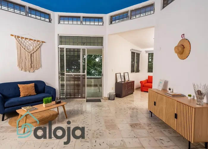 Villa Xtohil With Private Access To The Magic 7 Colors Lagoon