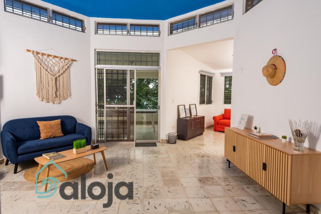 Xtohil With Private Access To The Magic 7 Colors Lagoon Villa