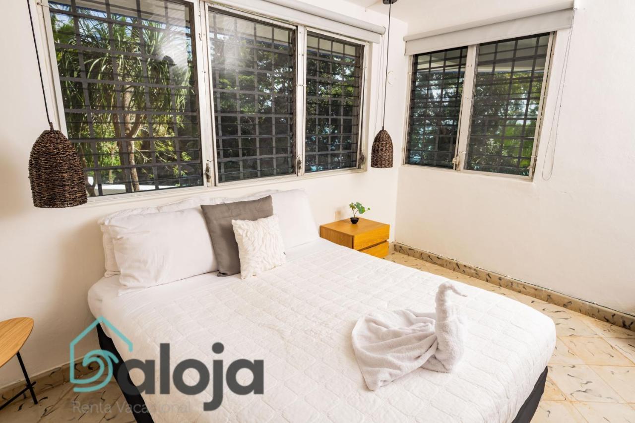 Xtohil With Private Access To The Magic 7 Colors Lagoon * Bacalar