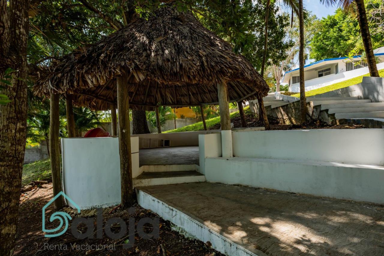 Xtohil With Private Access To The Magic 7 Colors Lagoon Bacalar