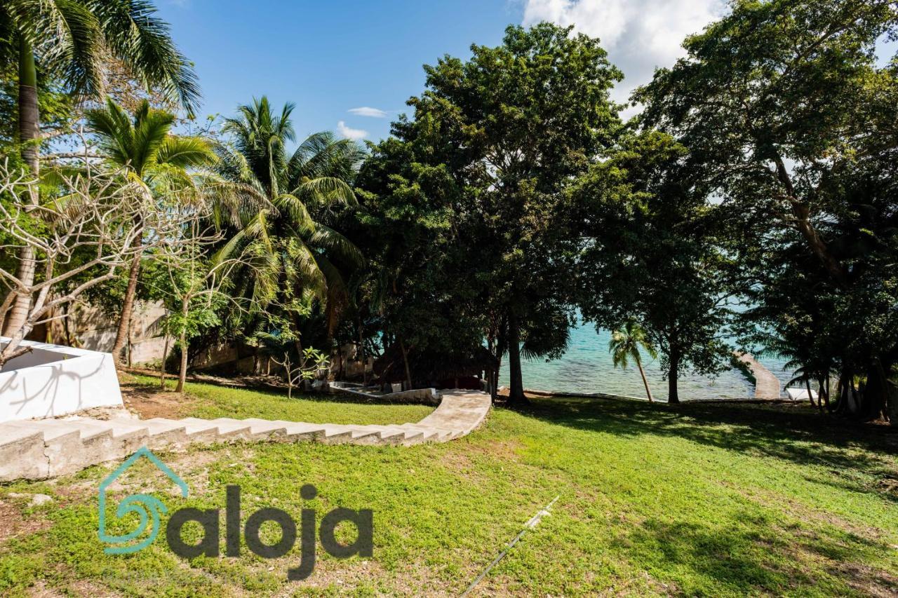 Xtohil With Private Access To The Magic 7 Colors Lagoon Villa *