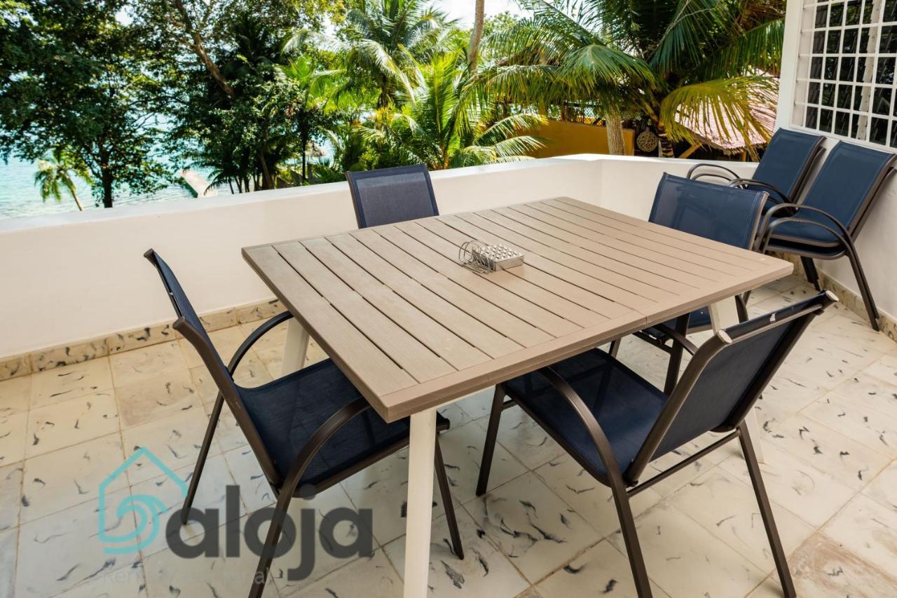 Xtohil With Private Access To The Magic 7 Colors Lagoon Villa Bacalar