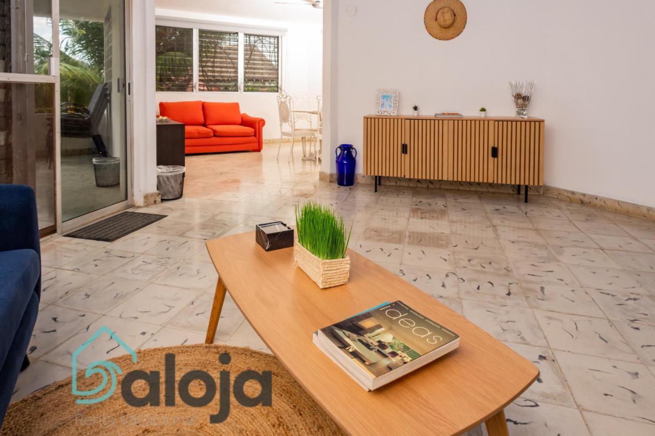 Xtohil With Private Access To The Magic 7 Colors Lagoon Villa