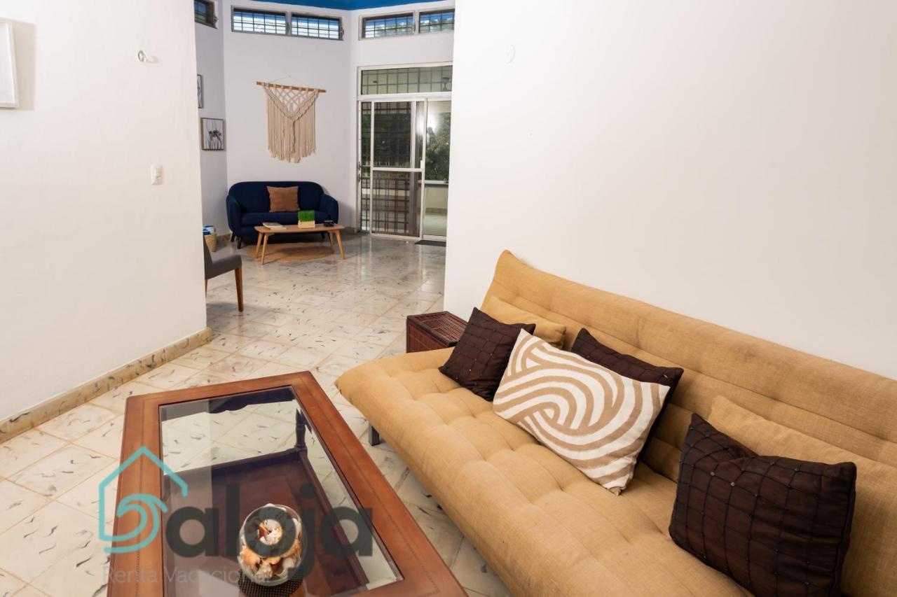 Villa Xtohil With Private Access To The Magic 7 Colors Lagoon Bacalar
