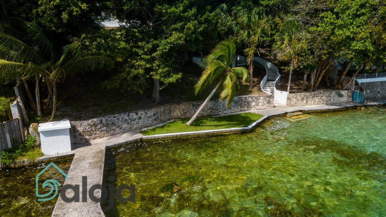 Villa Xtohil With Private Access To The Magic 7 Colors Lagoon *