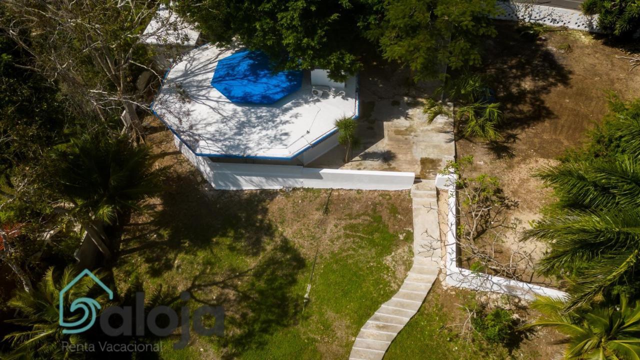 Xtohil With Private Access To The Magic 7 Colors Lagoon Villa Bacalar